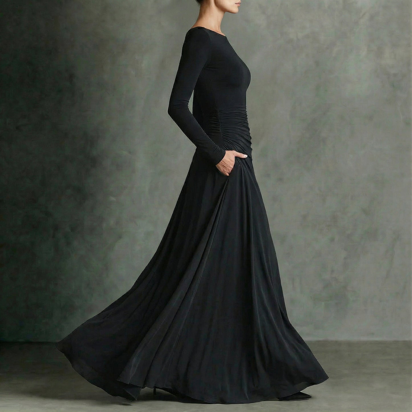 FIORELLA™ | Robe longue moderne en crêpe noir