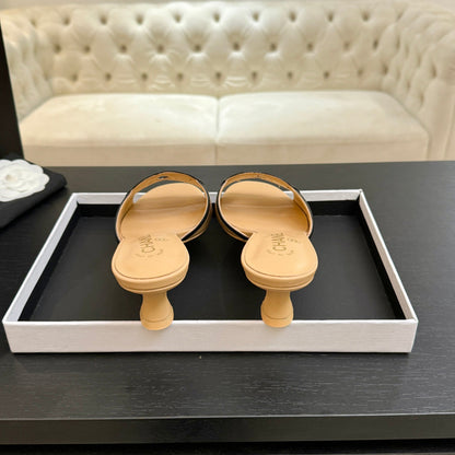 Mules "Rivoli" — Édition Signature