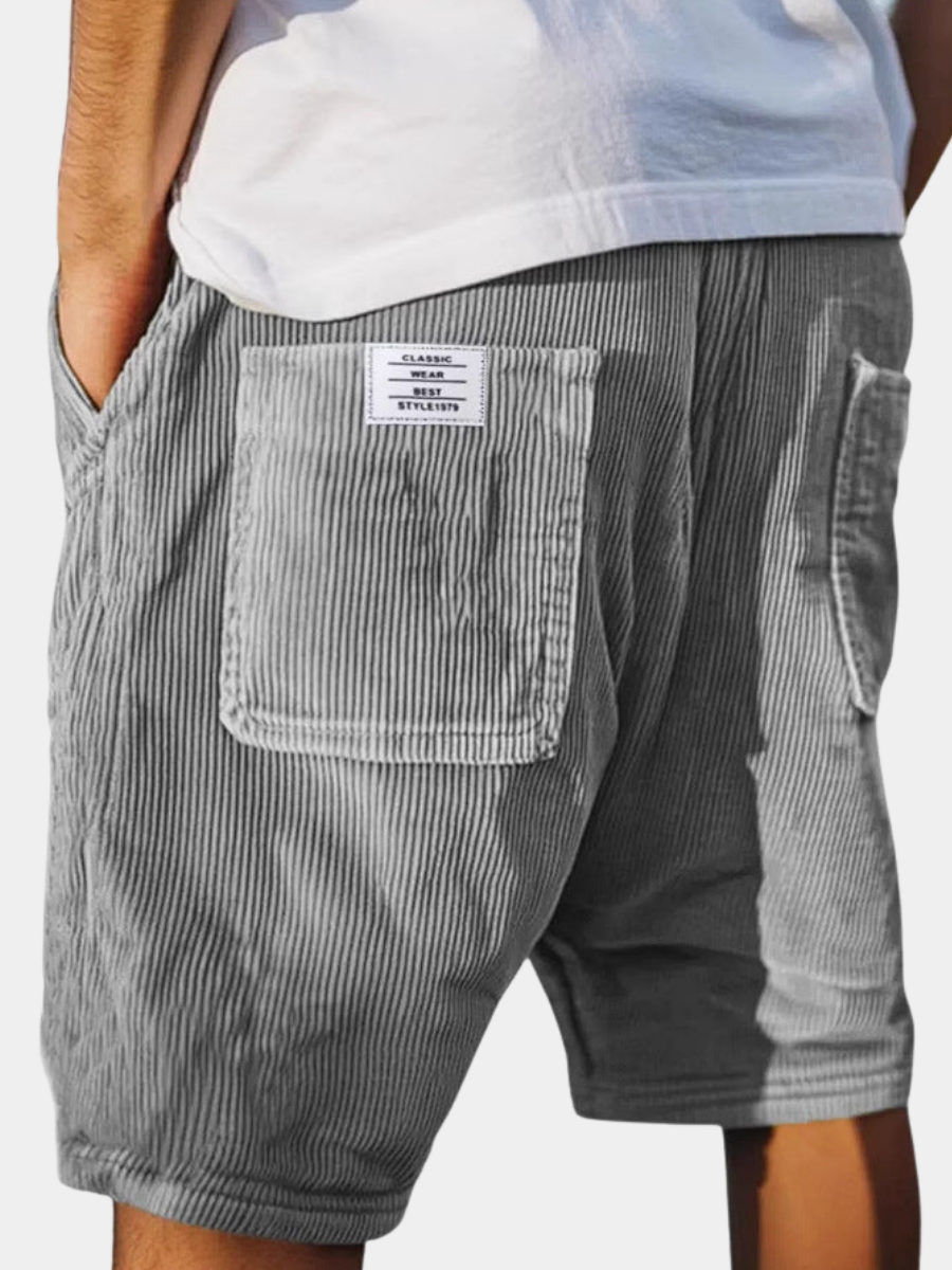 LUXSSE | PANTALONI CORTI CHIC IN VELLUTO