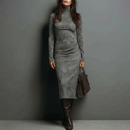 ILARIA™ | Robe en daim avec col montant