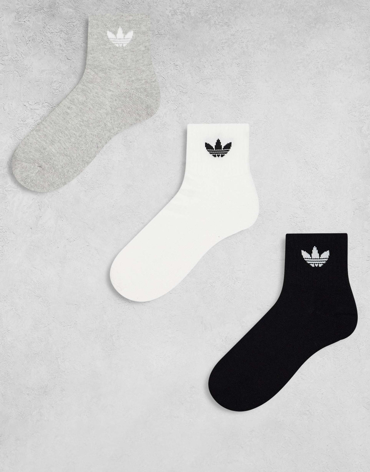Lot de 6 paires de chaussettes mi-mollet adidas Originals en noir, gris et blanc