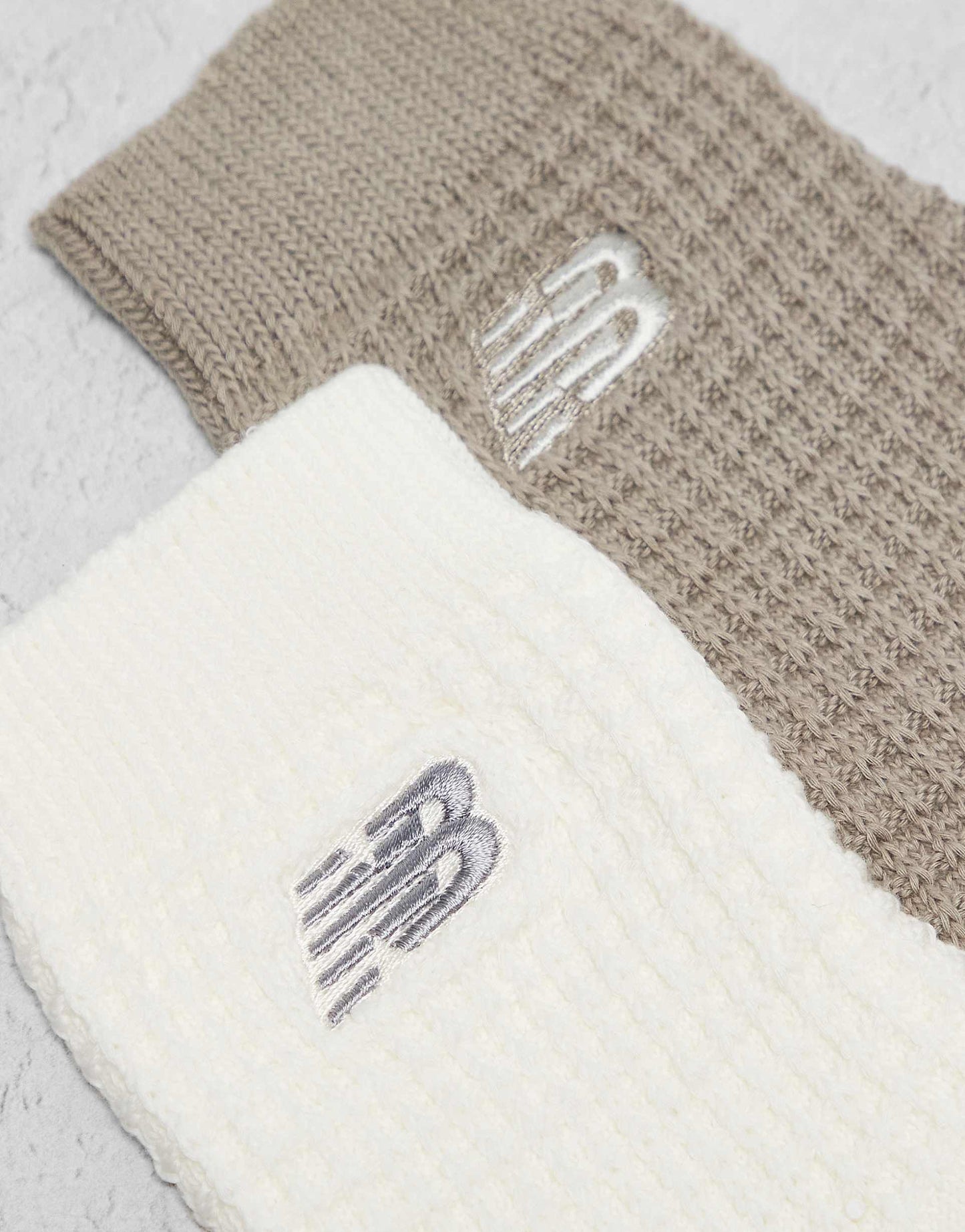 Pack de 2 paires de chaussettes mi-mollet gaufrées NB en crème et beige