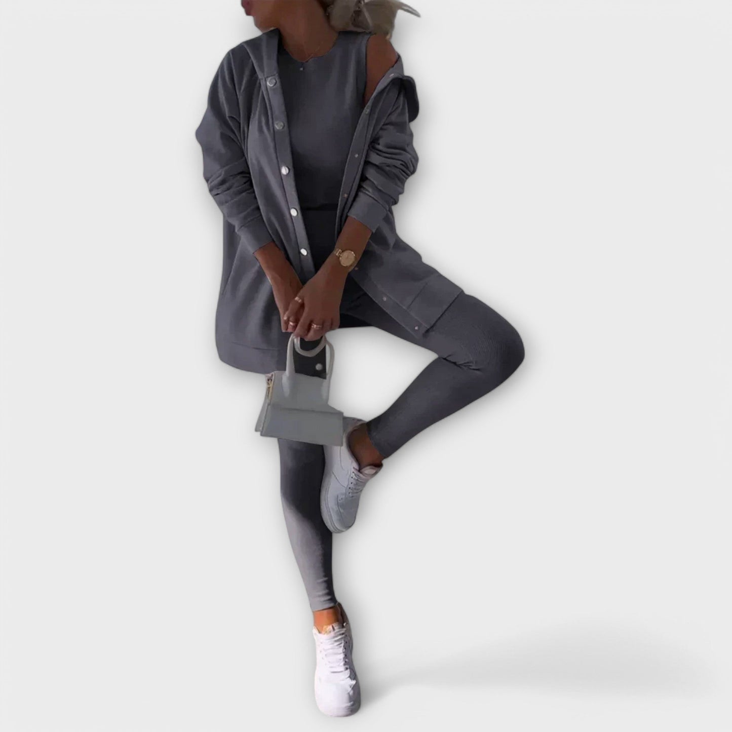 Set di tre pezzi con cardigan