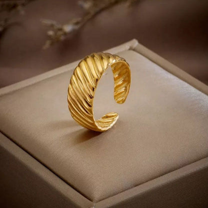 Zayalynne | Anello in Oro 18K