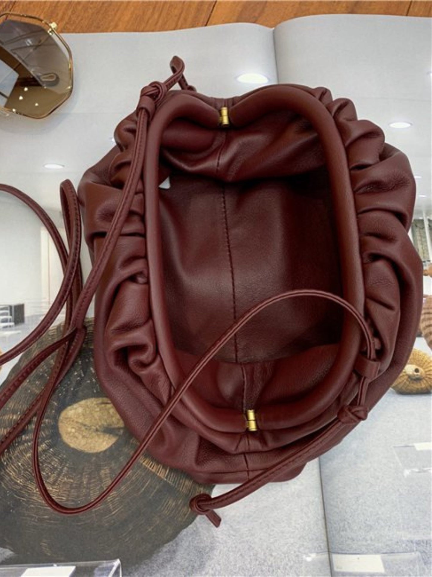 Marina | Pochette Vegan Elegante per l'uso Quotidiano