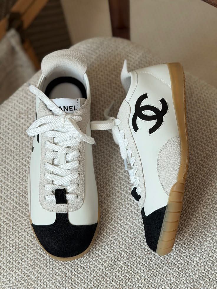 Sneakers "L'Urbaine" — Cuir & Daim Signature