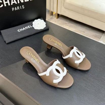 Mules "Rivoli" — Édition Signature