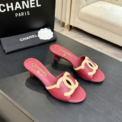 Mules "Rivoli" — Édition Signature