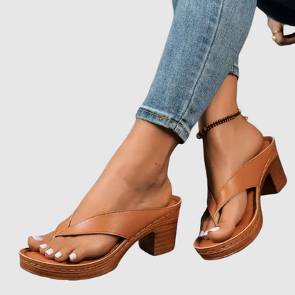 Nina - Sandali comodi con tacco