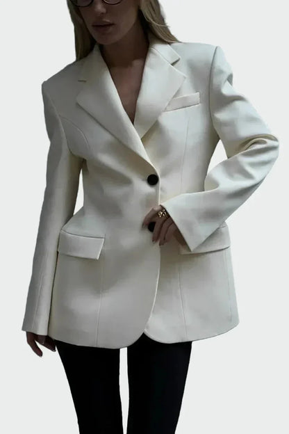 Veste Élégante à Ligne Imposante