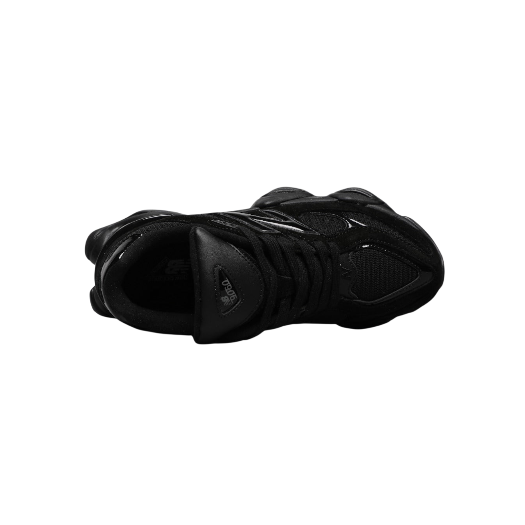 NB 9060 – Triple Black