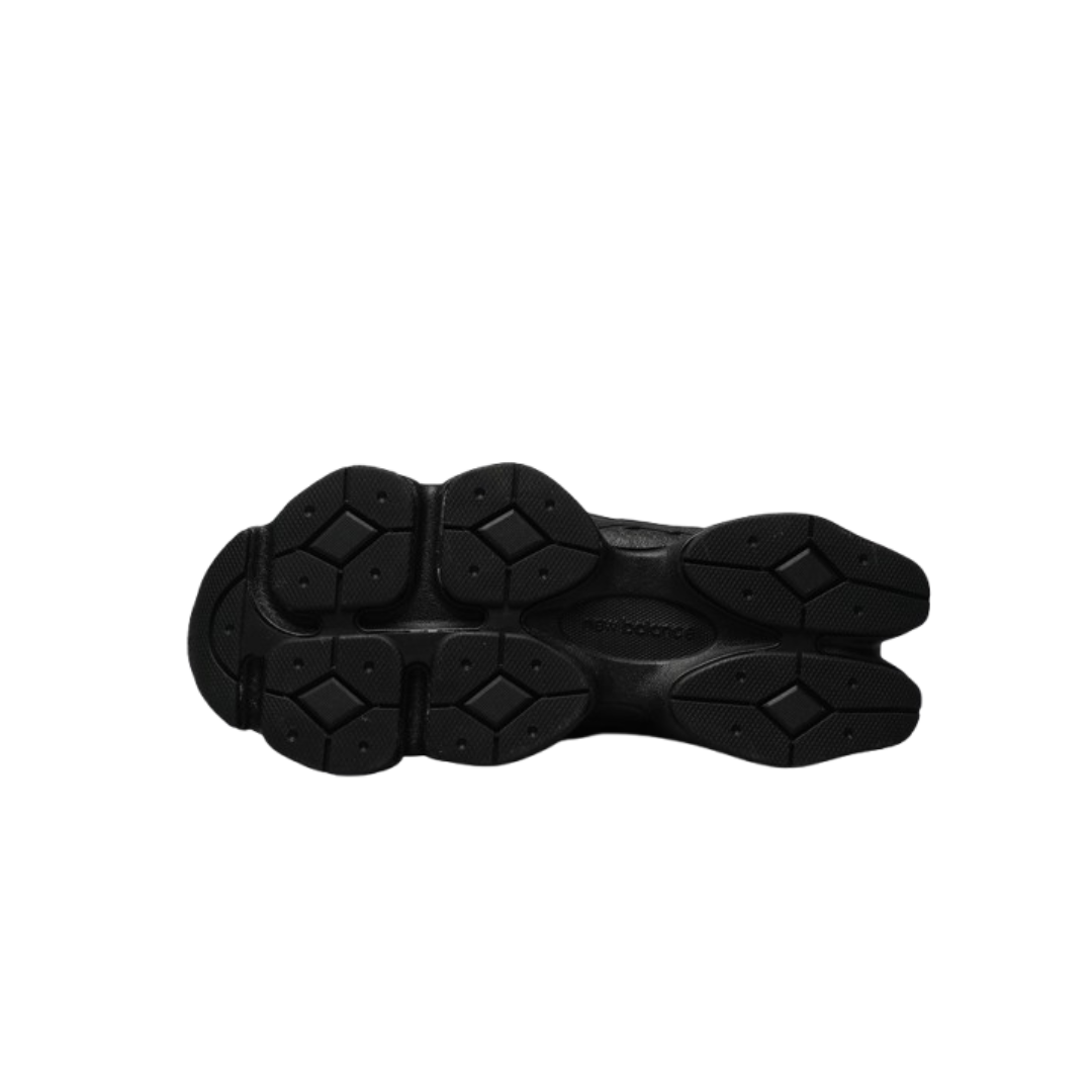 NB 9060 – Full Black Edition