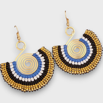 Isalda – Orecchini Vintage con Legno e Perle