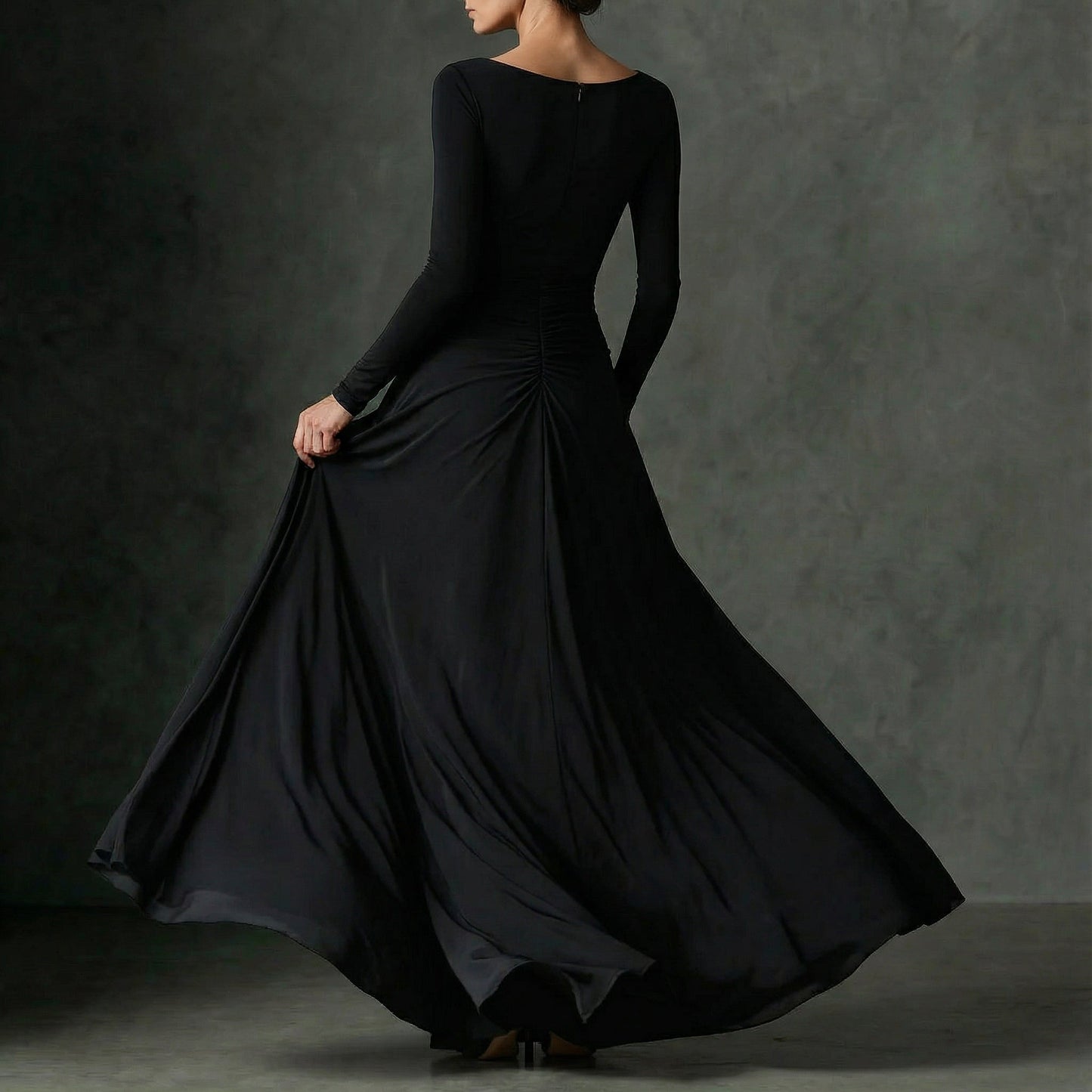 FIORELLA™ | Robe longue moderne en crêpe noir