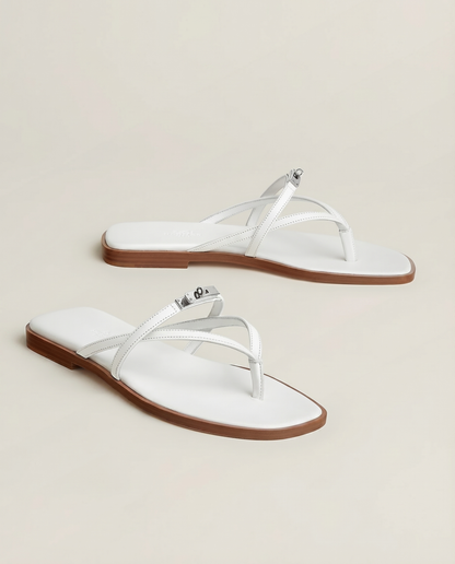 Sandales Signature — L’Incontournable