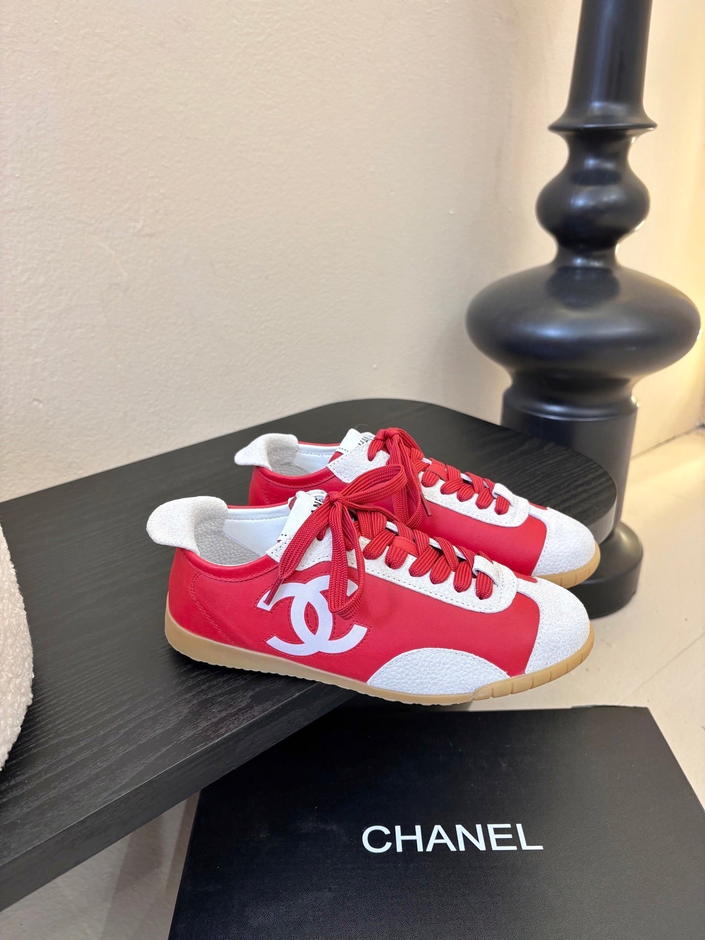 Sneakers "L'Urbaine" — Cuir & Daim Signature