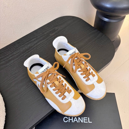Sneakers "L'Urbaine" — Cuir & Daim Signature