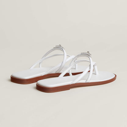 Sandales Signature — L’Incontournable